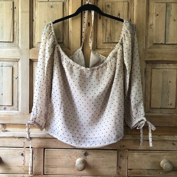 NWT L'Academie XXS Cold Shoulder Blouse - Picture 4 of 8